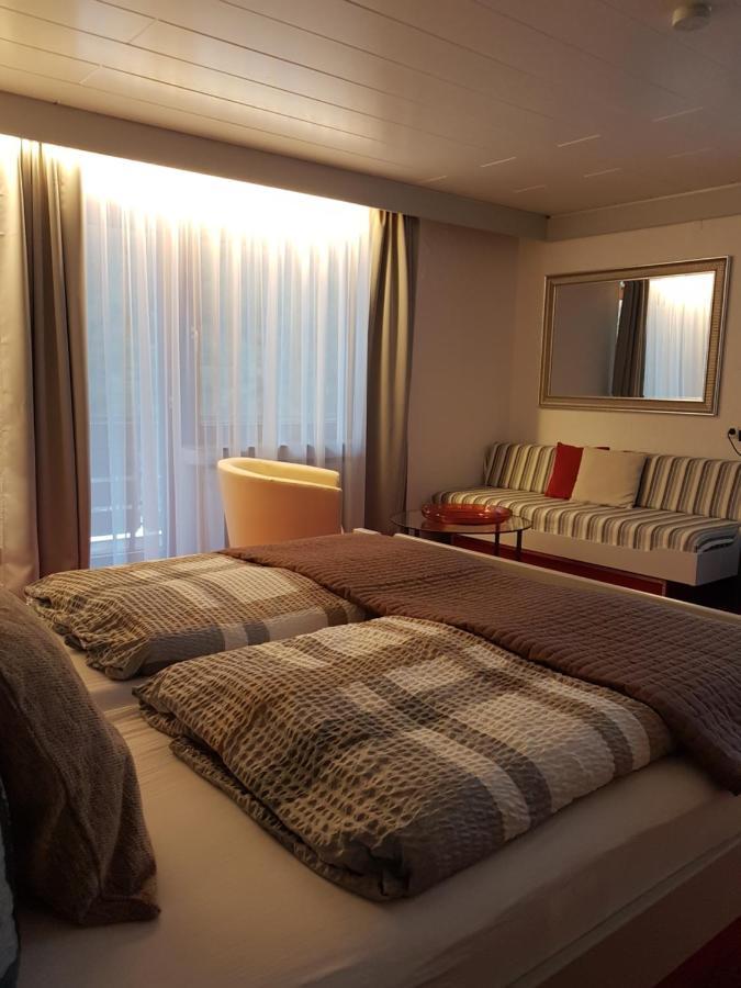 Hotel Restaurant Kniebishoehe Freudenstadt Bagian luar foto